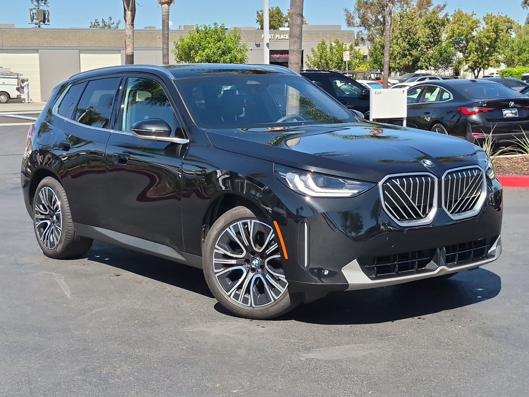 Used 2026 BMW X3 xDrive30i w/ Convenience Package AWD/4WD image 2
