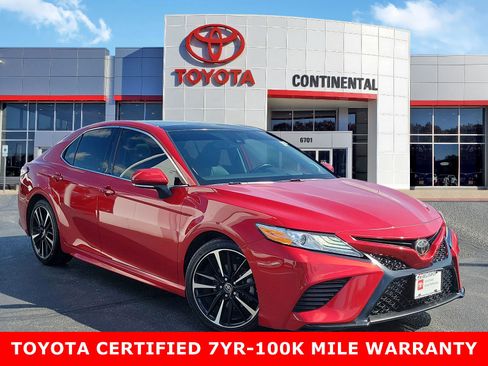 Certified 2020 Toyota Camry XSE FWD image 1
