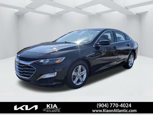 Used 2022 Chevrolet Malibu LS w/ Driver Confidence Package II image 7