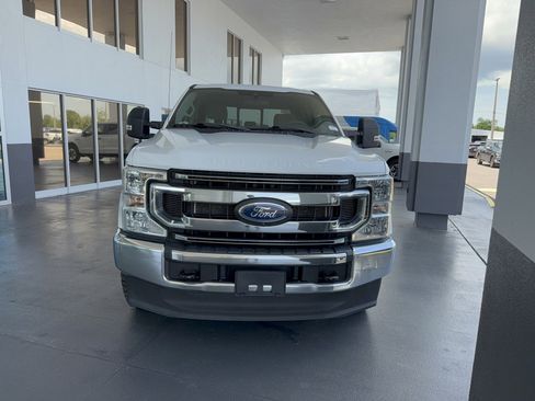 Certified 2022 Ford F250 XL w/ STX Appearance Package AWD/4WD image 3
