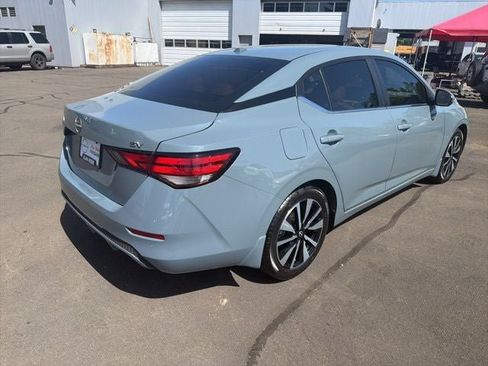 Used 2024 Nissan Sentra SV w/ SV Premium Package FWD image 3