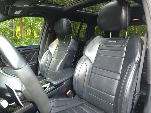 Used 2018 Mercedes-Benz GLS 63 AMG 4MATIC w/ AMG Night Styling Package image 12