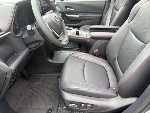 New 2026 Toyota Sienna XSE FWD image 17