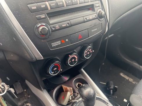 Used 2011 Mitsubishi Outlander Sport ES image 10