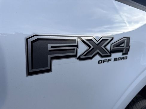 New 2025 Ford F150 Lariat w/ Equipment Group 502A High image 35