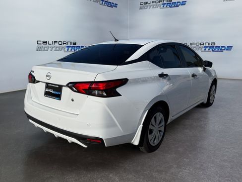 Used 2024 Nissan Versa S w/ Trunk Package image 5