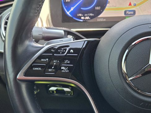 Used 2022 Mercedes-Benz EQS 450+ Sedan image 25