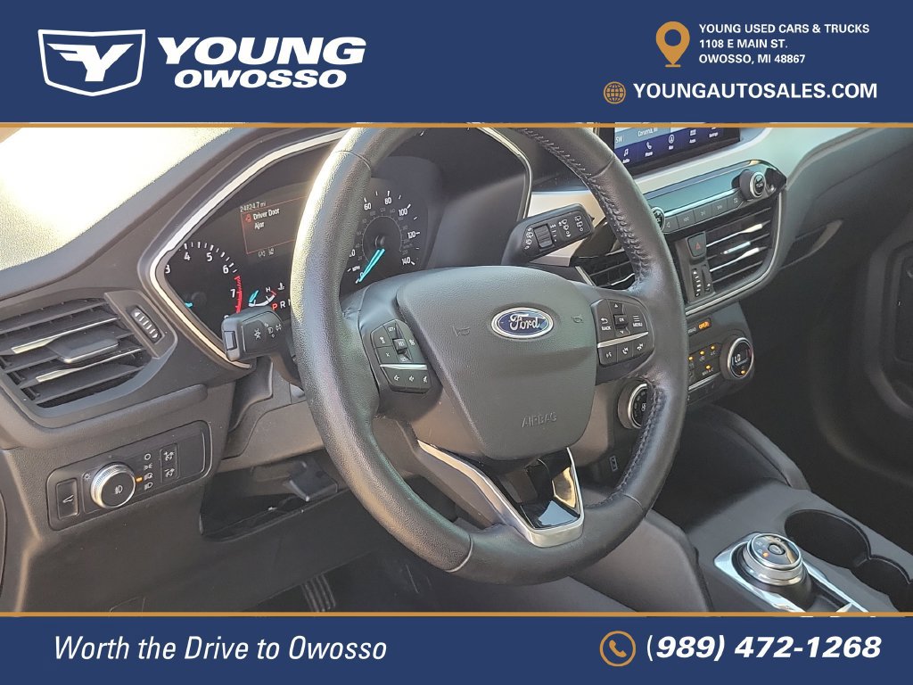 Used 2020 Ford Escape SEL FWD image 11