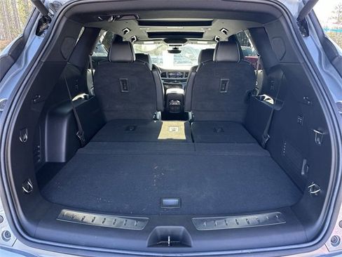 Used 2023 Buick Enclave Avenir w/ Avenir Technology Package image 26