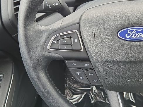 Used 2021 Ford EcoSport Titanium AWD/4WD image 18