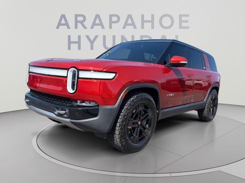 Used 2024 Rivian R1S Adventure Dual AWD/4WD image 1