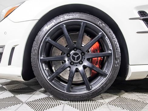 Used 2014 Mercedes-Benz SL 63 AMG image 40