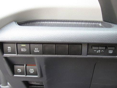 Used 2023 Toyota Sienna XLE w/ XLE Plus Package AWD/4WD image 42