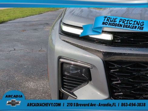 Used 2025 Chevrolet Traverse Z71 AWD/4WD image 10