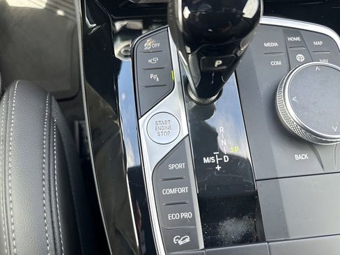 Used 2023 BMW X4 M40i w/ Premium Package image 25