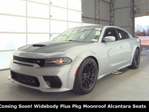 Used 2021 Dodge Charger Scat Pack image 1