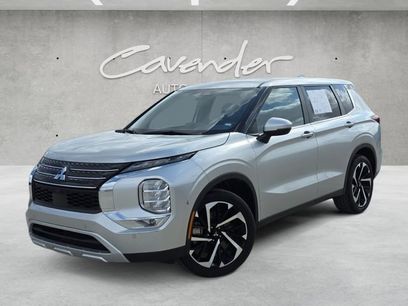 Used 2024 Mitsubishi Outlander SE