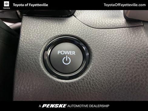 New 2026 Toyota Camry SE FWD image 32