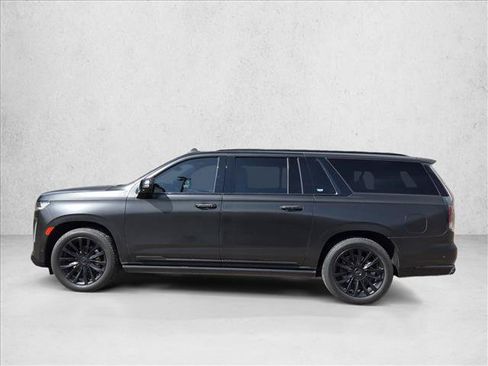 Used 2023 Cadillac Escalade ESV Premium Luxury w/ Performance Package AWD/4WD image 9