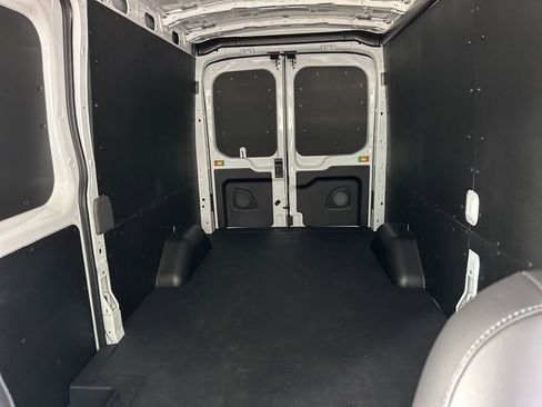 New 2026 Ford Transit 250 148 Medium Roof w/ Load Area Protection Package image 8