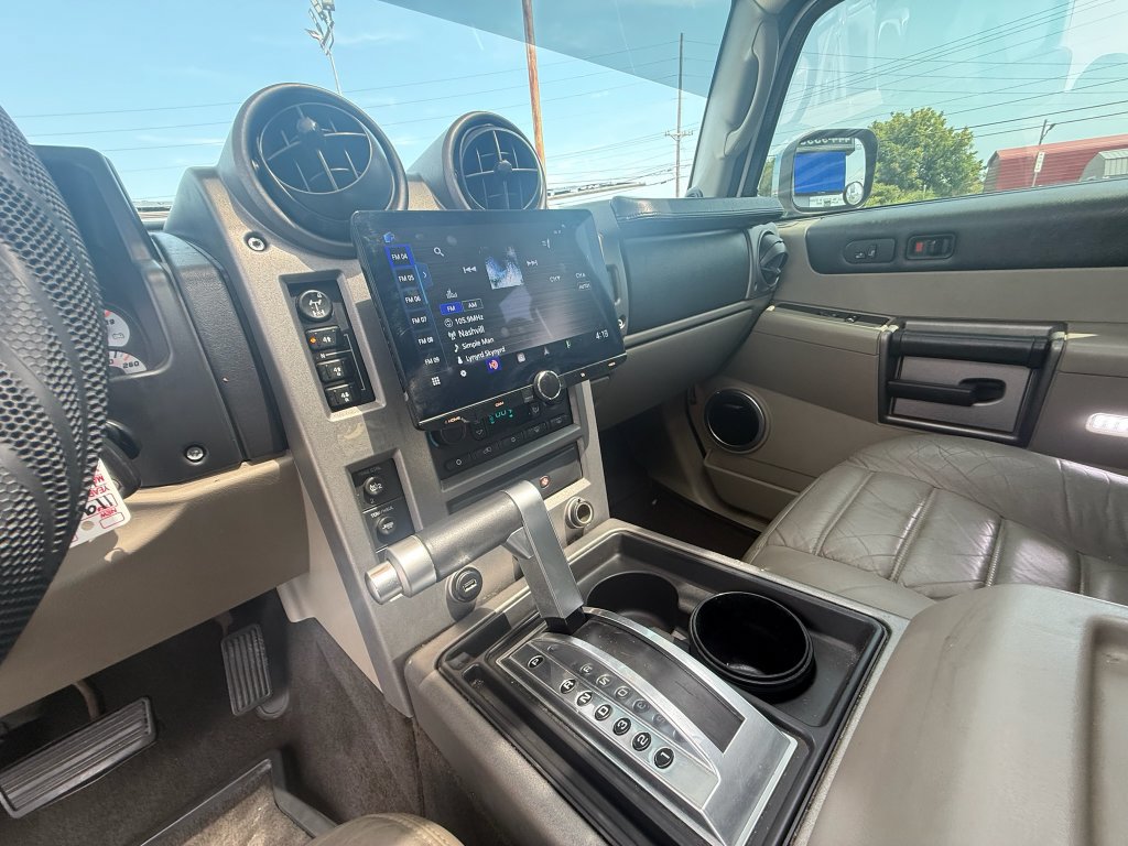 Used 2003 HUMMER H2 w/ Preferred Equipment Group AWD/4WD image 14