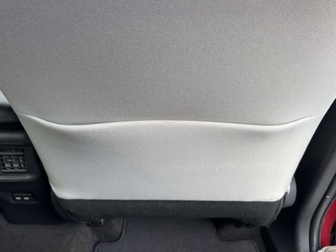 Used 2023 Toyota RAV4 XLE image 12