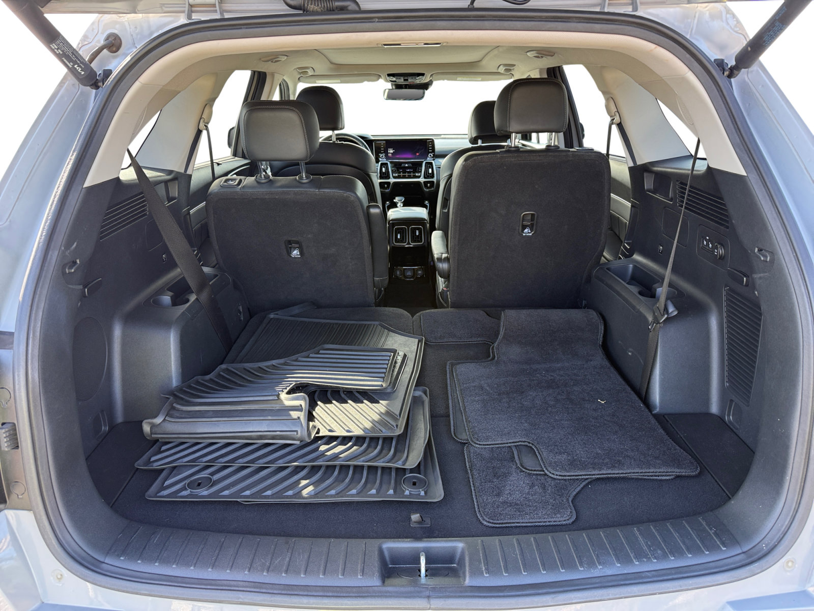Used 2023 Kia Sorento SX AWD/4WD image 17