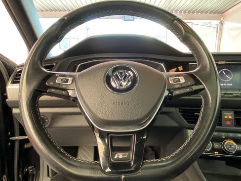 Used 2019 Volkswagen Jetta R-Line FWD image 23
