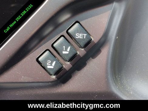 Used 2024 Subaru Outback Limited AWD/4WD image 23