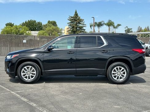 Used 2020 Chevrolet Traverse LT FWD image 6