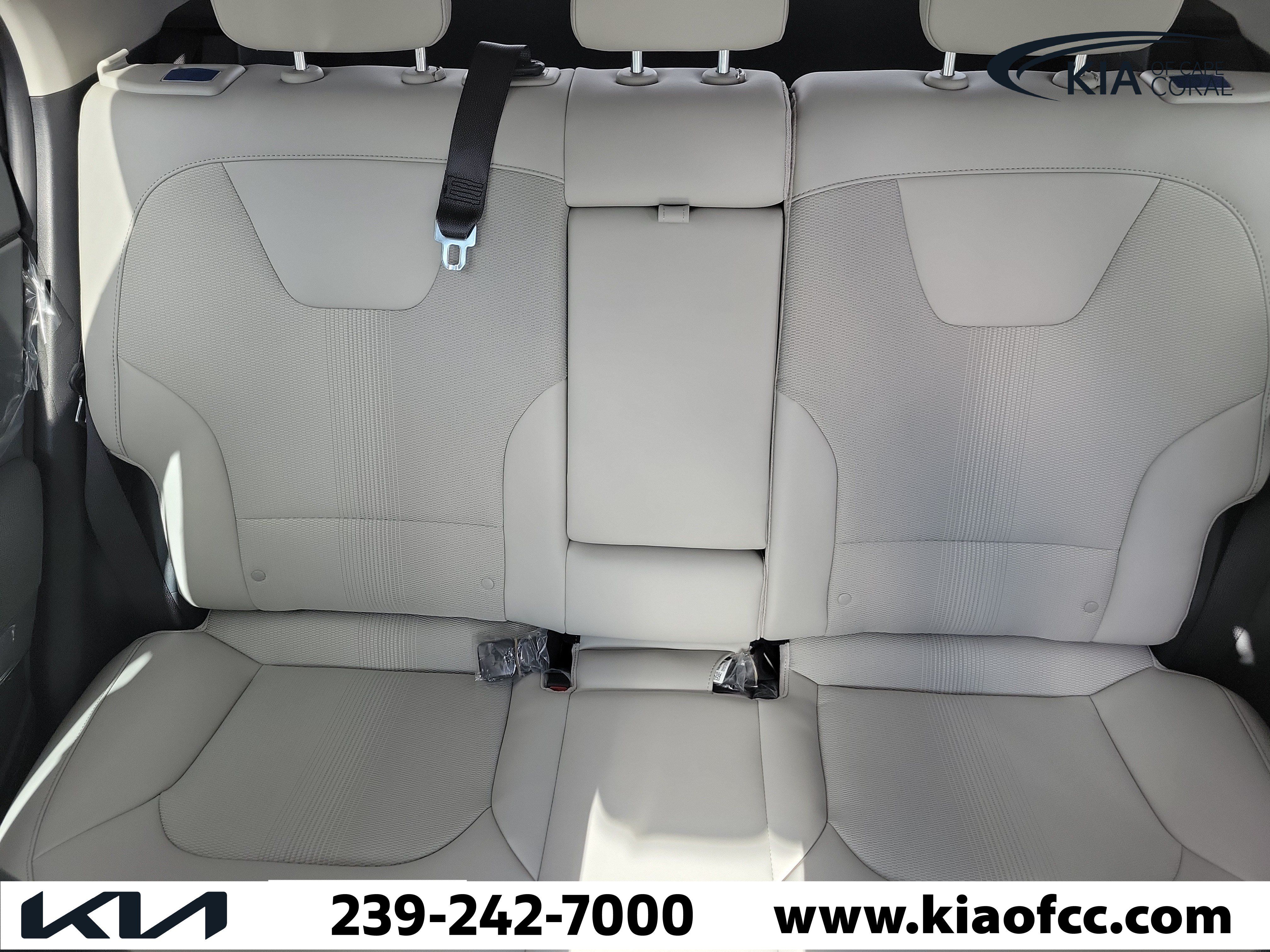 New 2026 Kia Niro EX FWD image 30