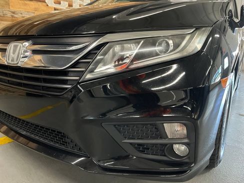 Used 2019 Honda Odyssey EX-L image 11