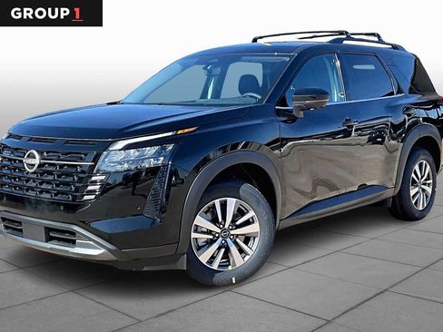 New 2026 Nissan Pathfinder SL AWD/4WD image 1