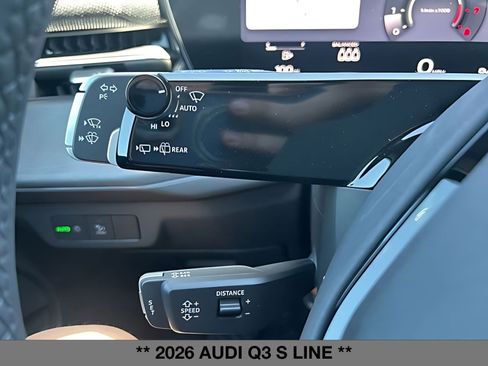 New 2026 Audi Q3 quattro 2.0T AWD/4WD image 31