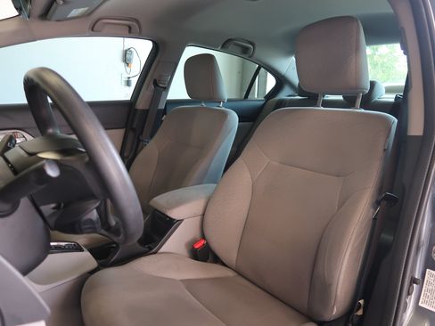Used 2013 Honda Civic LX image 12