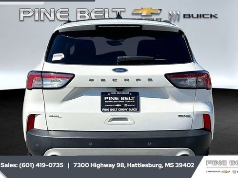 Used 2021 Ford Escape SEL image 4