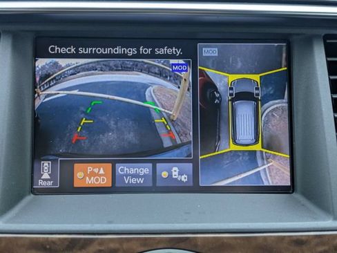 Used 2019 Nissan Armada Platinum w/ Captain's Chairs Package RWD image 23
