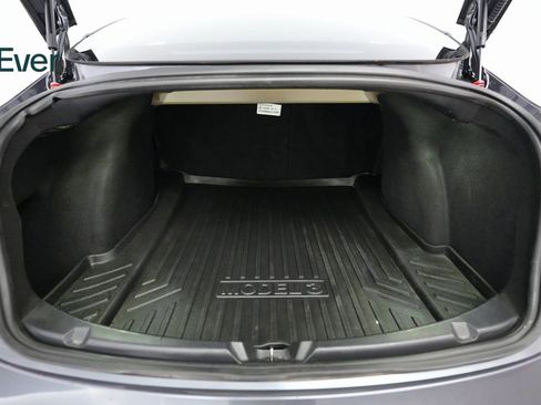 Used 2019 Tesla Model 3 Standard Range Plus image 23
