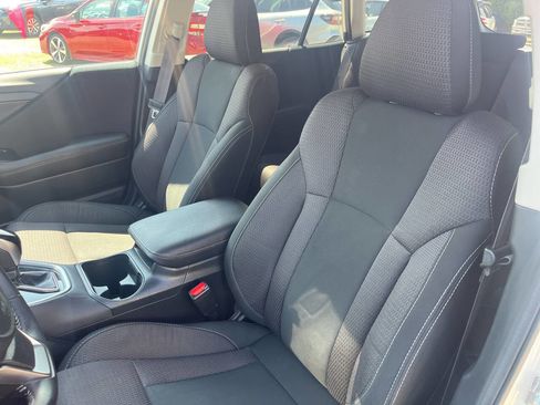 Used 2022 Subaru Outback Premium AWD/4WD image 10