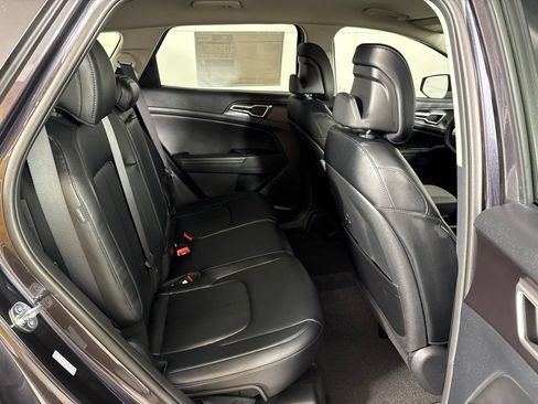 New 2026 Kia Sportage EX FWD image 17