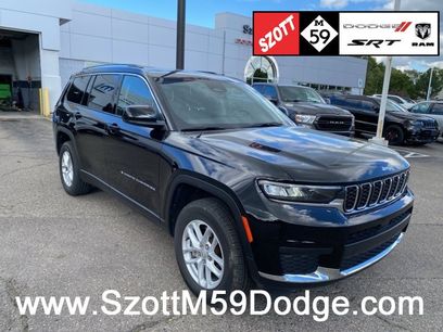 Used 2023 Jeep Grand Cherokee L Laredo w/ Luxury Tech Group I