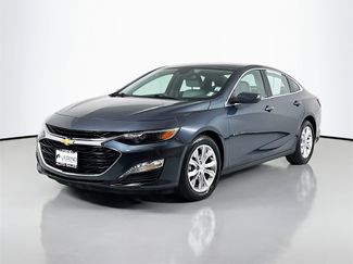 Used 2020 Chevrolet Malibu LT image 1