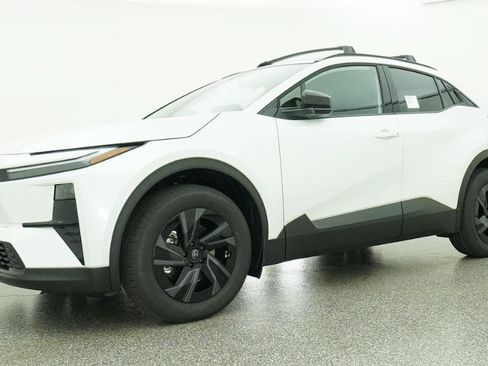 New 2026 Toyota C-HR AWD/4WD image 57