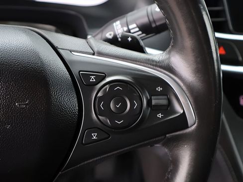 Used 2018 Buick LaCrosse Essence FWD image 30