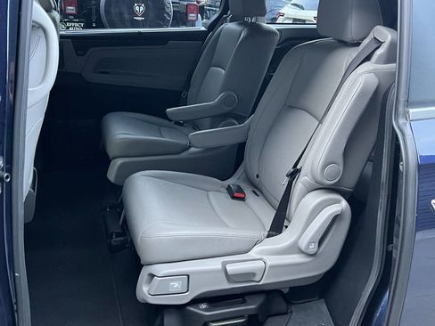 Used 2019 Honda Odyssey EX-L image 17
