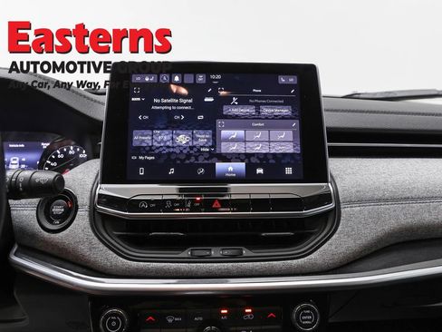 Used 2022 Jeep Compass Latitude w/ Convenience Group AWD/4WD image 12