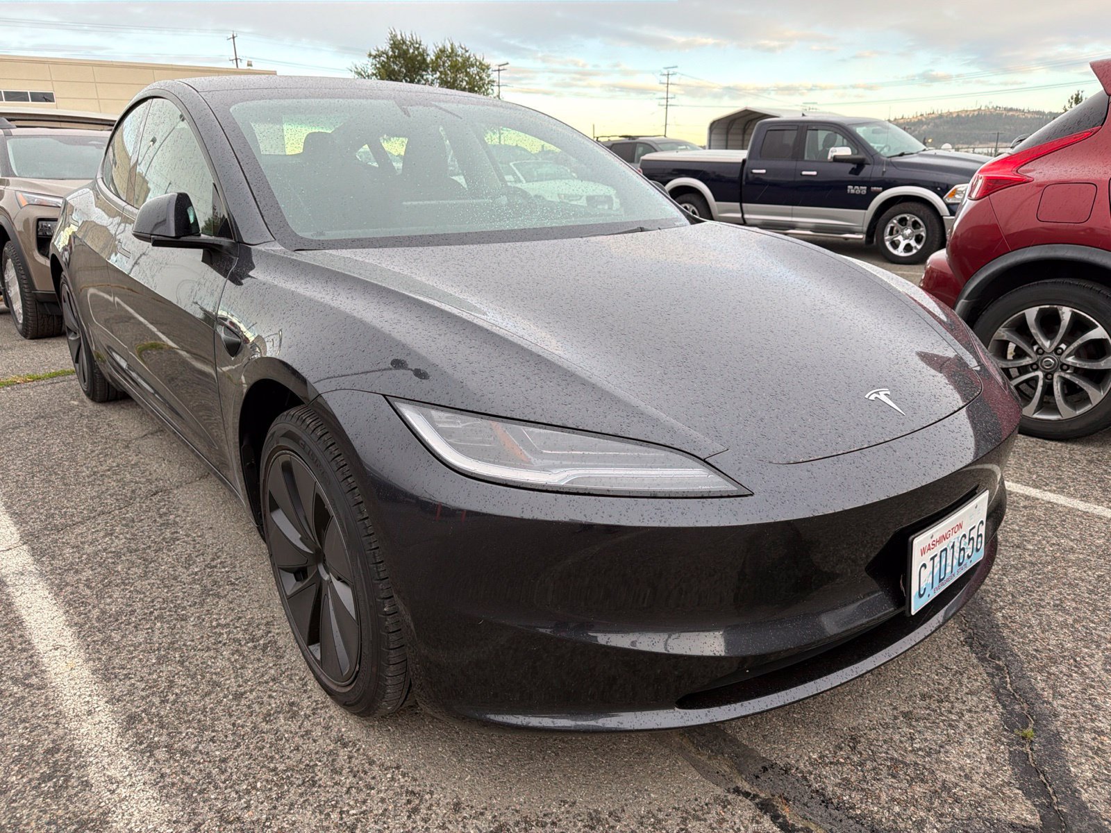 Used 2025 Tesla Model 3 Long Range AWD/4WD image 3