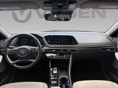 Used 2023 Hyundai Sonata SEL w/ Convenience Package