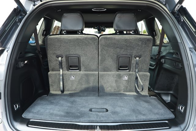 New 2026 Jeep Grand Cherokee Laredo RWD image 9