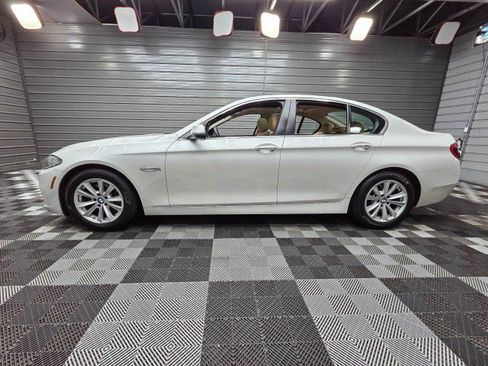 Used 2016 BMW 528i Sedan RWD image 9